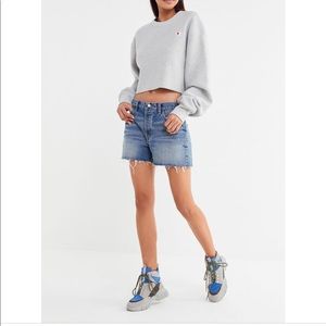 BDG LowRise OVERSIZED Boyfriend Denim Short ❤️❤️